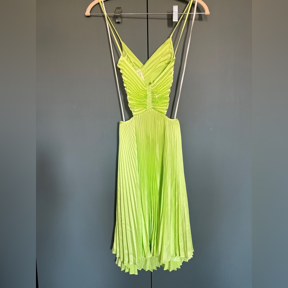 Nwt A.L.C. Ari Pleated Mini Dress Green Side Cut Out size 0 - Picture 4 of 8